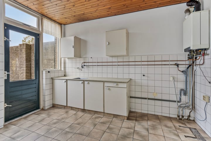 Photo 12 of Verdistraat 330