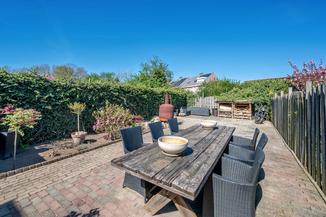 Photo 43 of Willemstraat 18