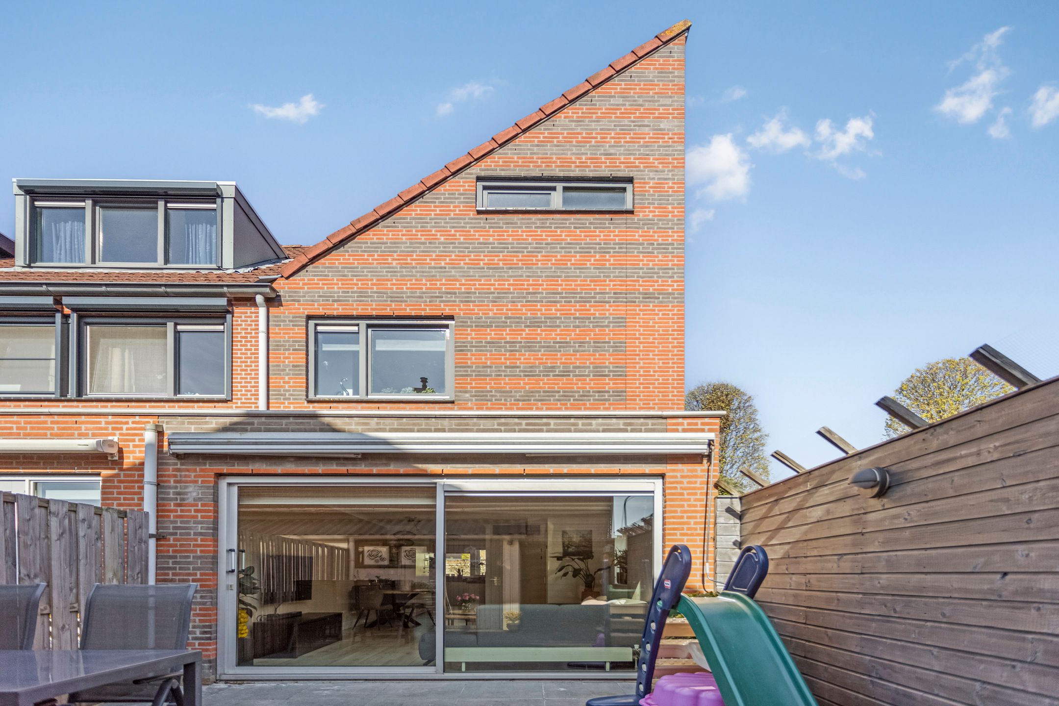 Foto 18 van Da Costastraat 1-A