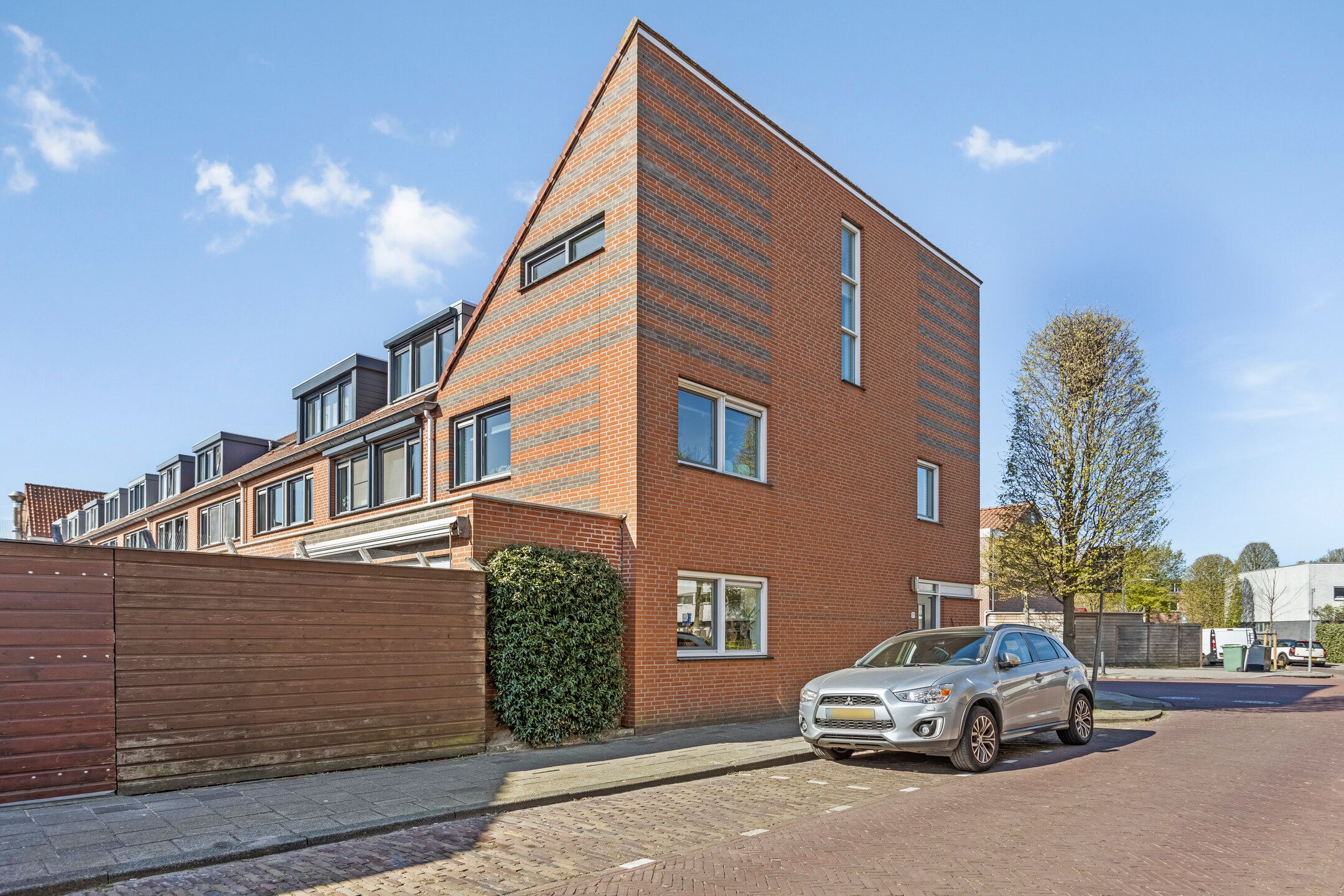 Foto 30 van Da Costastraat 1-A