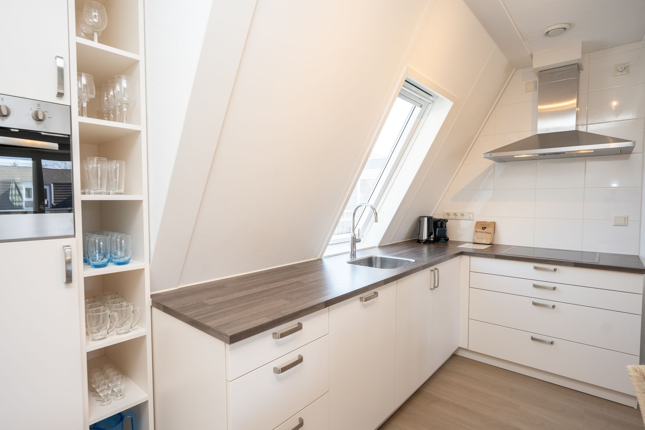 2-bedroom freehold villa in De Koog — photo 5 of 5