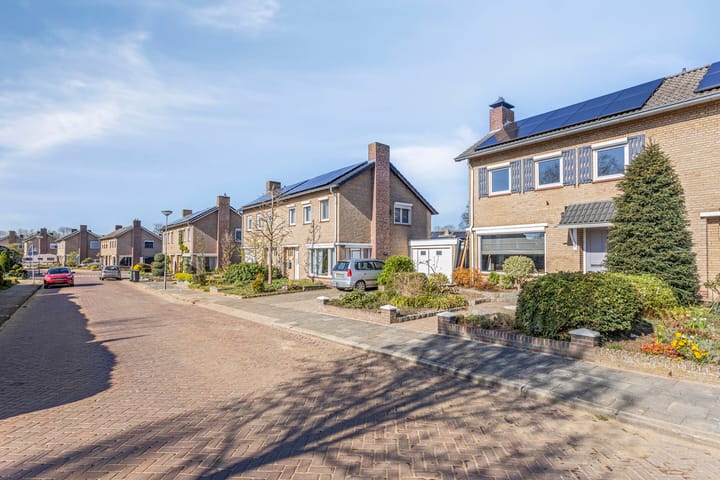 Foto 33 van Kwistbeeklaan 4