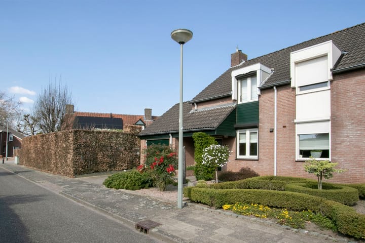 Foto 30 van Emmastraat 10