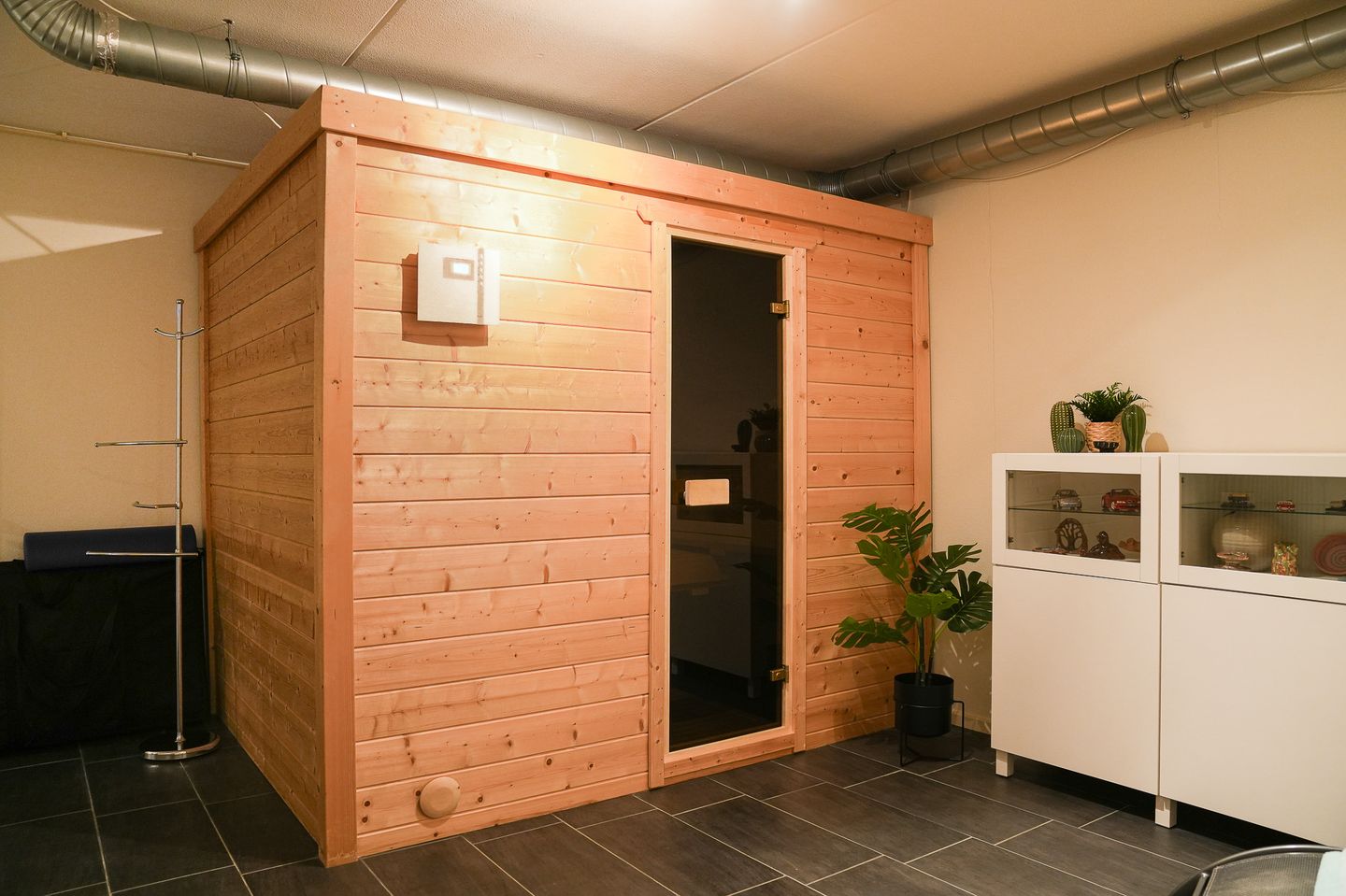 Photo 35 of De Helling 13