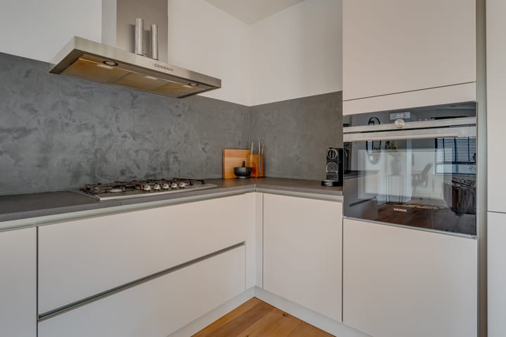 Photo 8 of Zwanenkamp 43