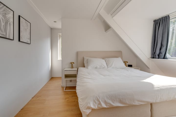 Photo 24 of Zwanenkamp 43