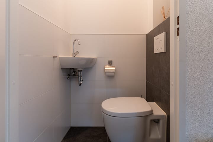 Photo 32 of Zwanenkamp 43