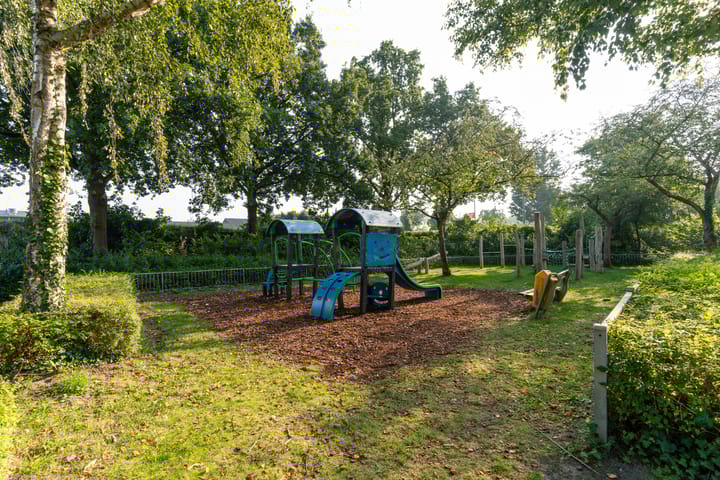 Photo 38 of Zwanenkamp 43