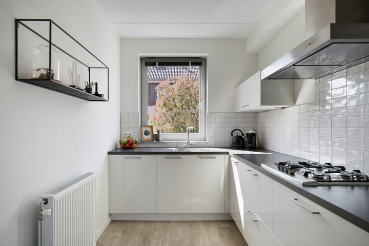 Foto 9 van Avondrood 13