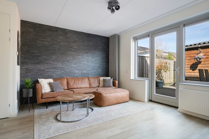 Foto 12 van Avondrood 13