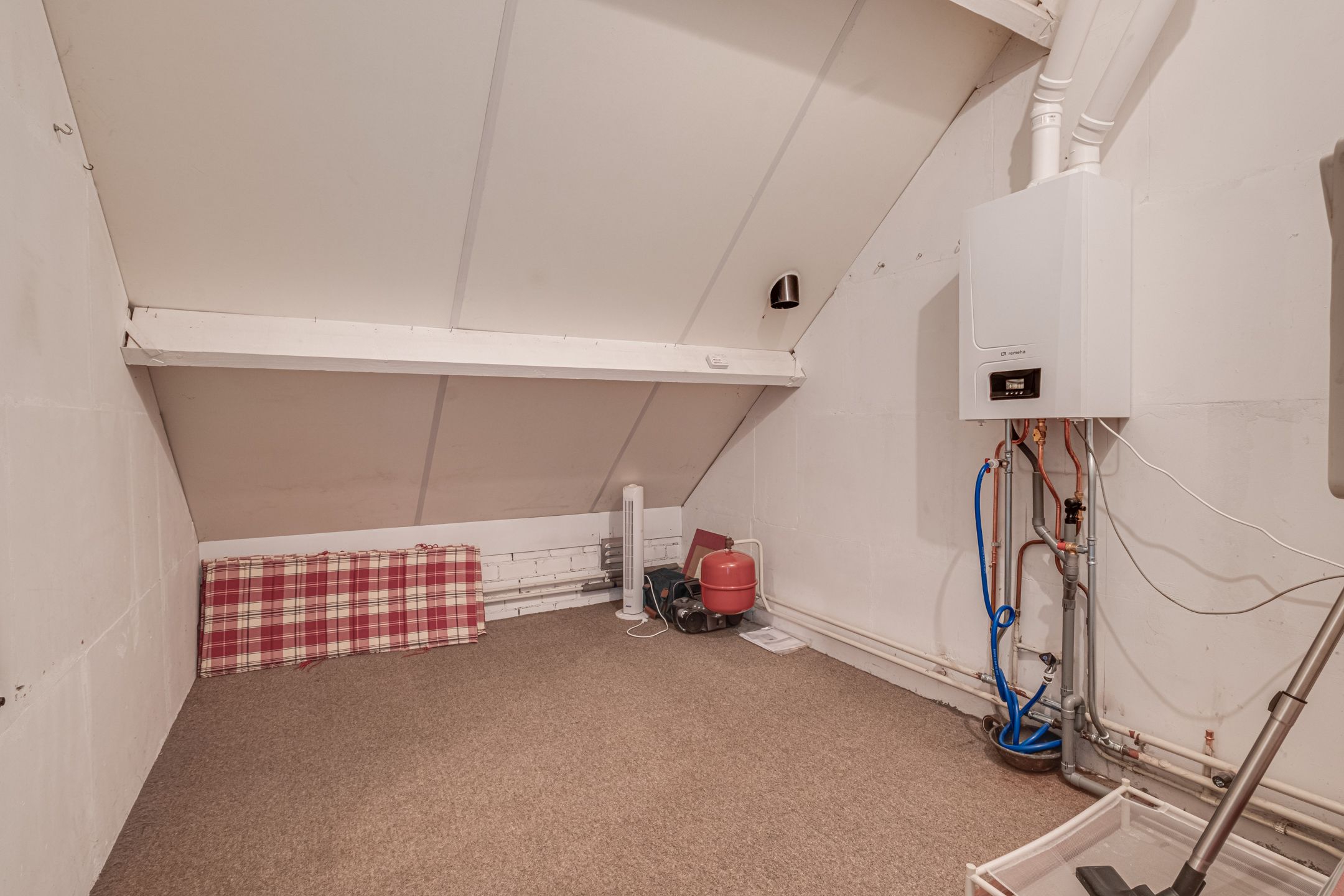 Foto 27 van Brouwerstraat 6