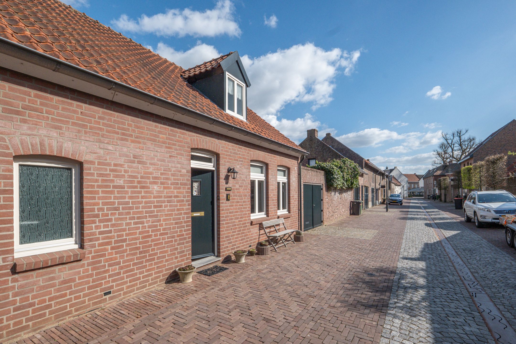 Foto 45 van Brouwerstraat 6