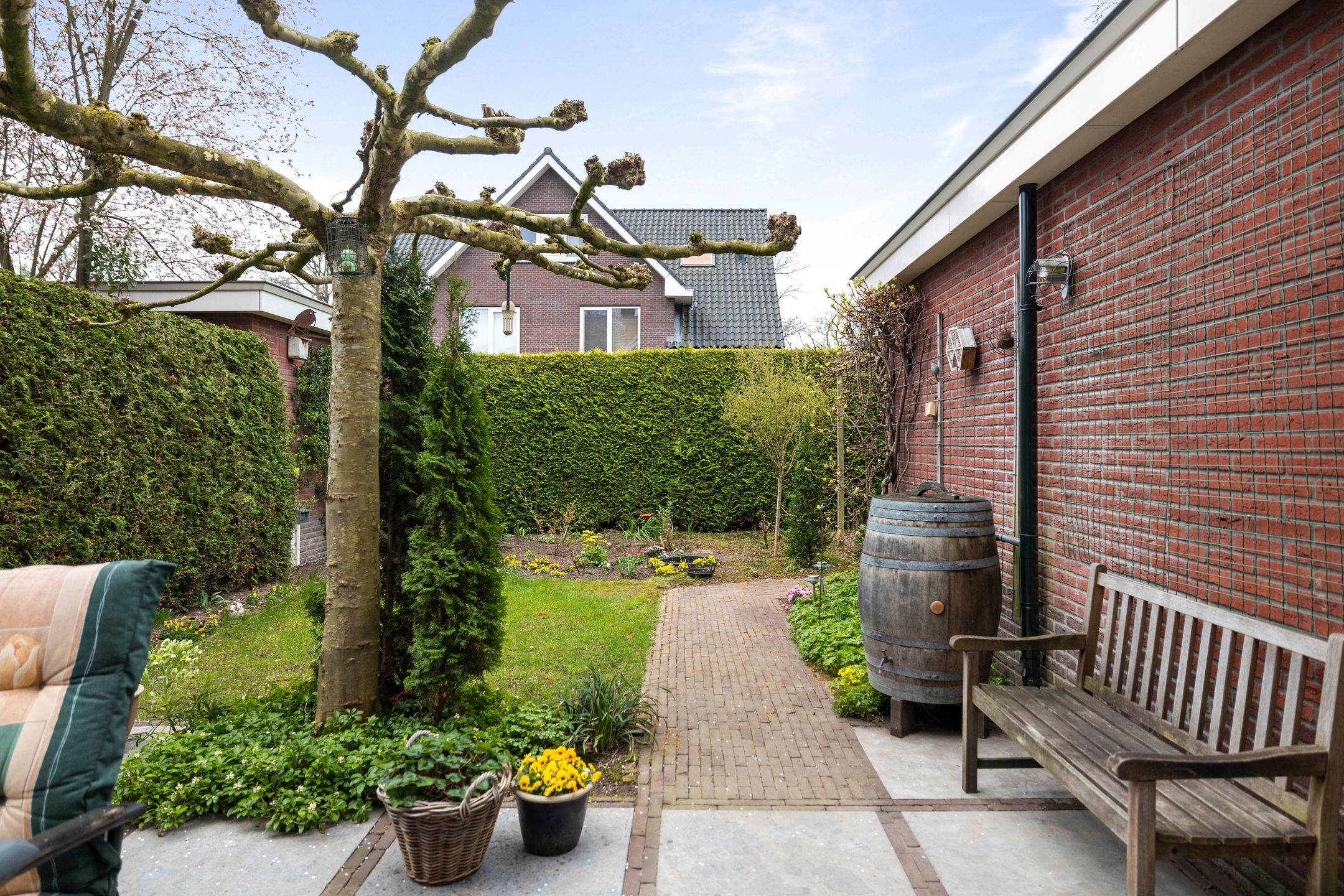 Photo 36 of Domineestraat 19