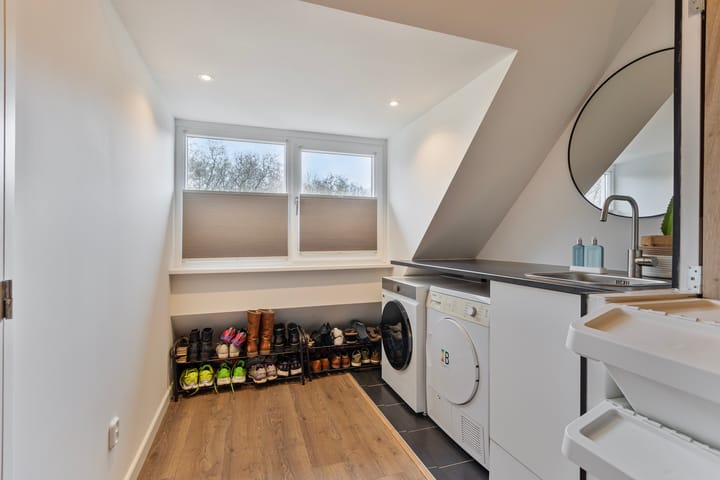 Foto 5 van Klagerstuin 148