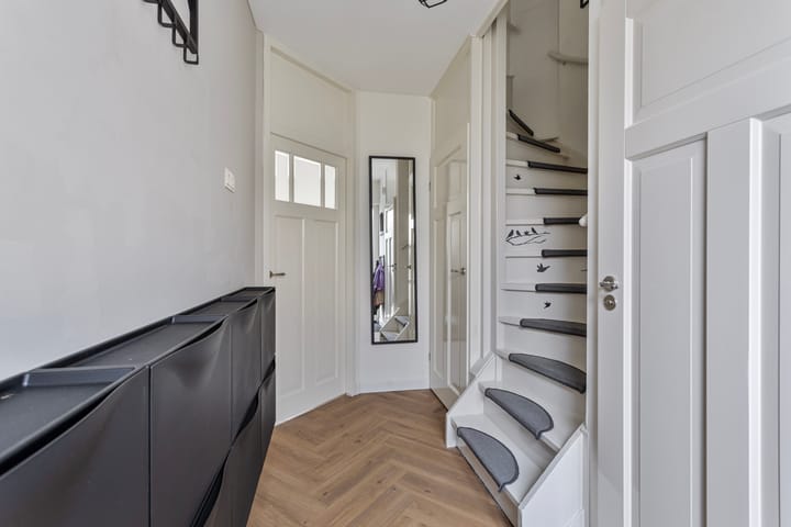 Foto 6 van Klagerstuin 148