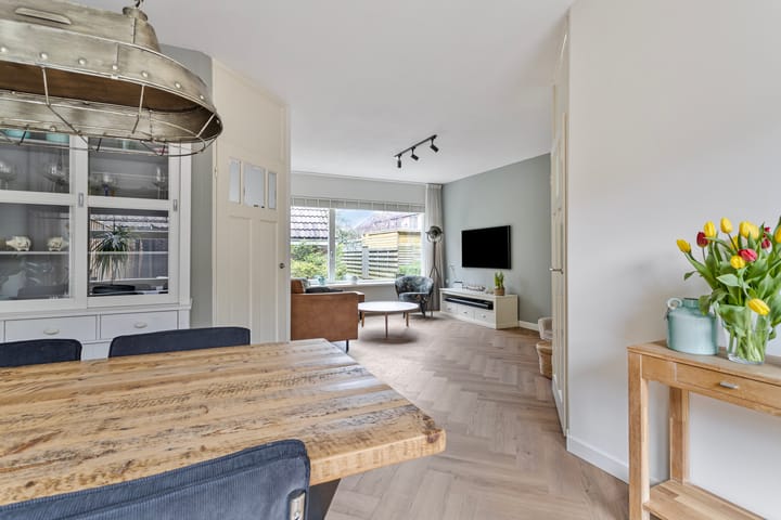 Foto 12 van Klagerstuin 148