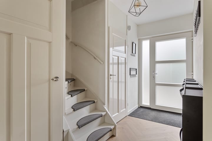 Foto 16 van Klagerstuin 148