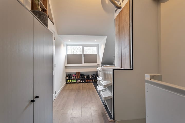 Foto 28 van Klagerstuin 148