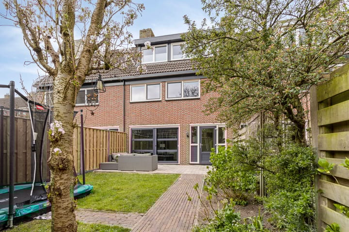 Foto 40 van Klagerstuin 148