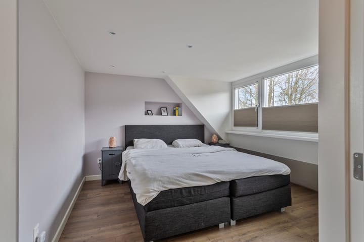 Foto 29 van Klagerstuin 148