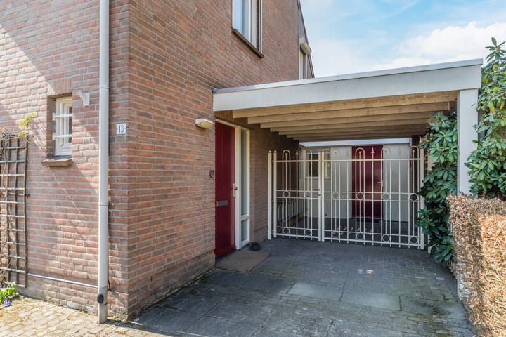 Foto 29 van Moutlaan 13