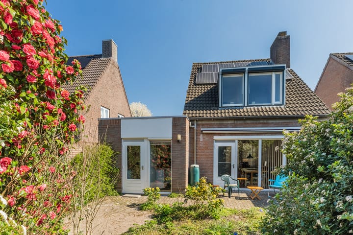 Foto 32 van Moutlaan 13