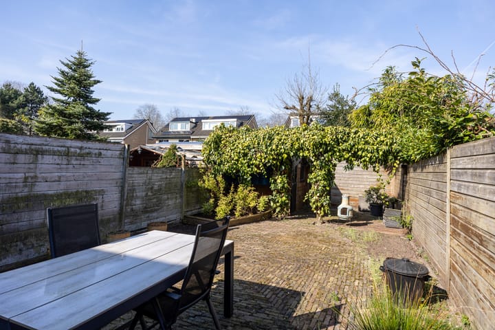 Foto 2 van Regenboog 48