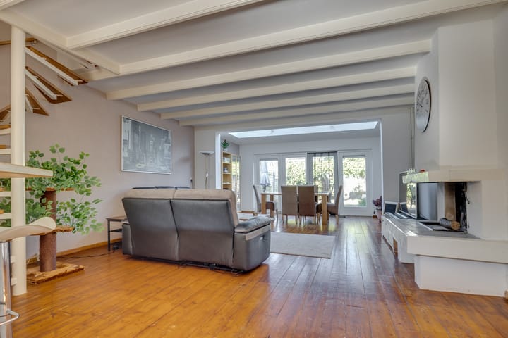 Foto 7 van Regenboog 48