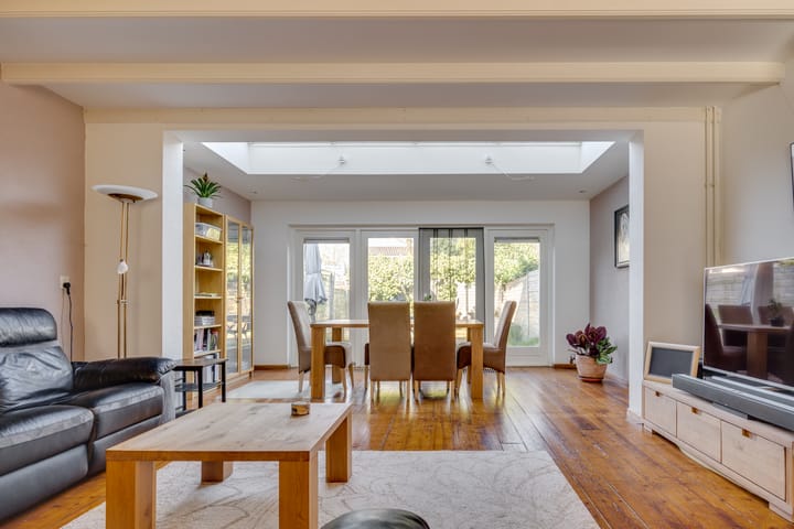 Foto 8 van Regenboog 48