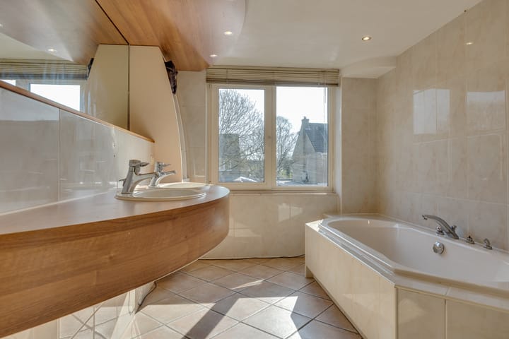 Foto 21 van Regenboog 48