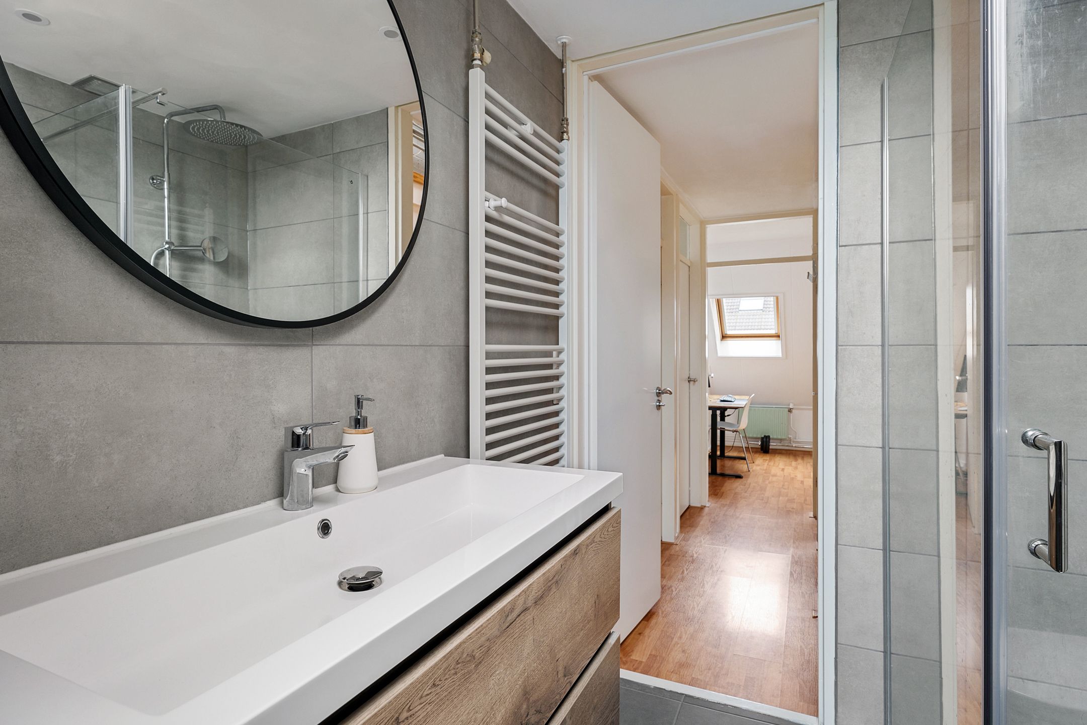 Photo 36 of Molenerf 8