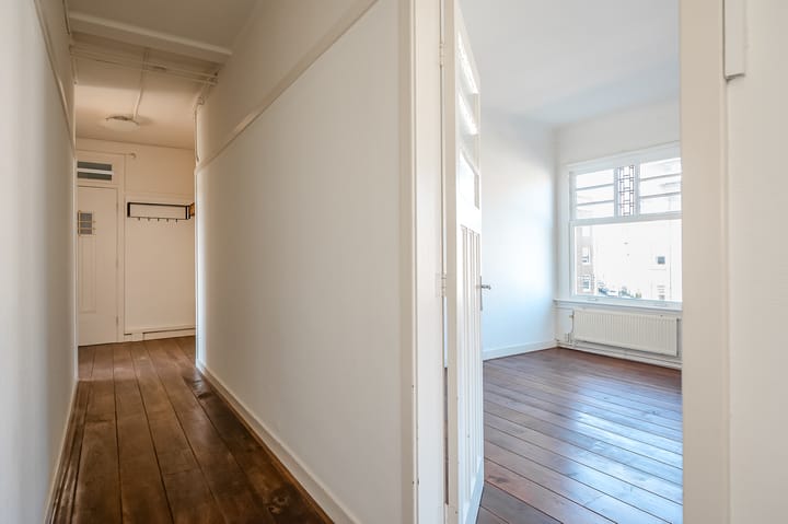 Photo 22 of Vondelstraat 56