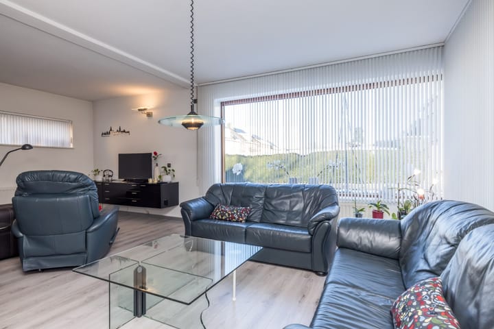 Foto 14 van Burg. Ramakersstraat 16