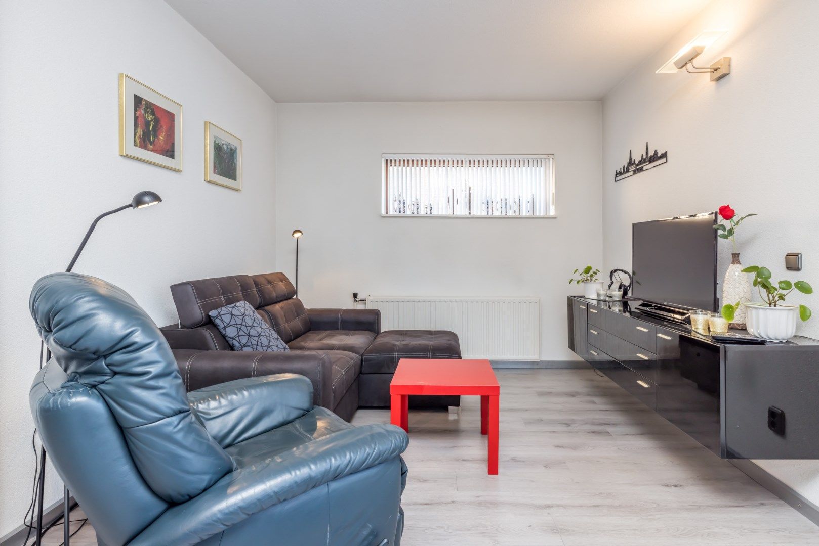 Foto 15 van Burg. Ramakersstraat 16