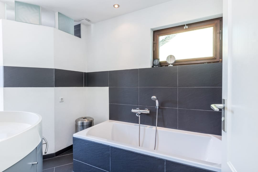 Foto 32 van Burg. Ramakersstraat 16