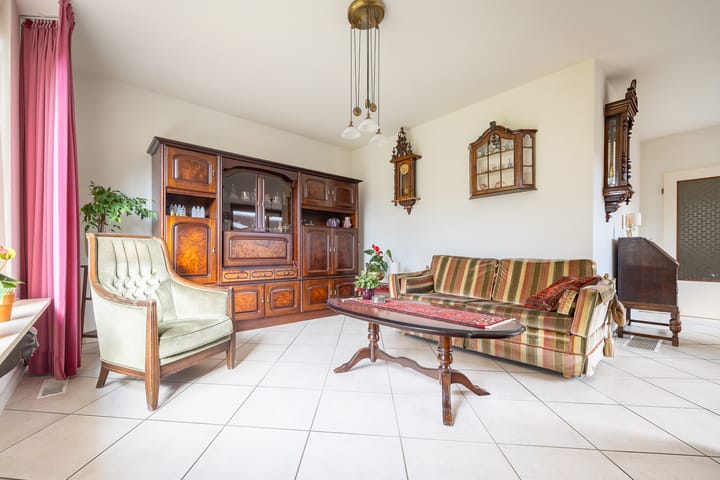 Foto 5 van Anna van Burenlaan 32