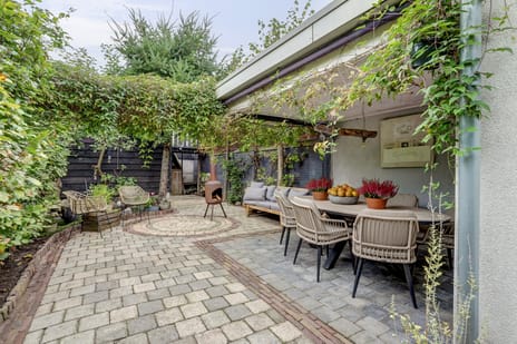 Kade 58 tertiary image