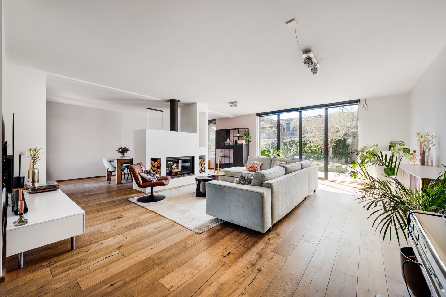 Foto 4 van Van Groningenhof 7