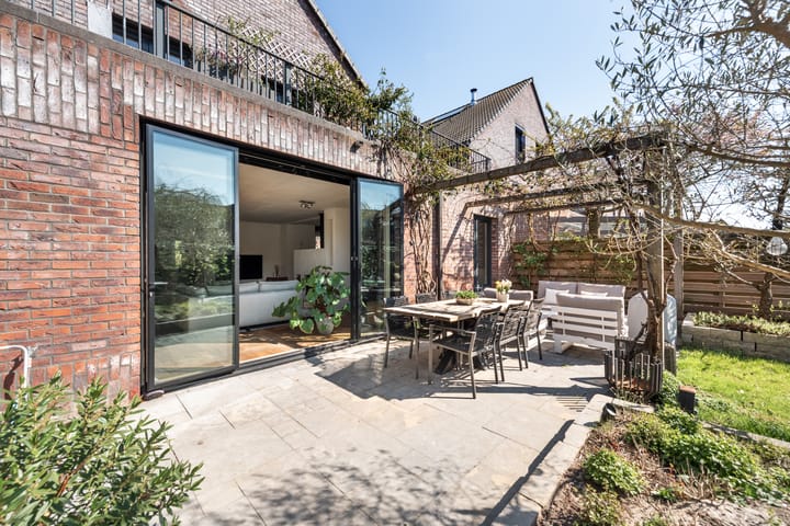 Foto 8 van Van Groningenhof 7