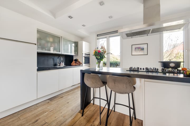 Foto 18 van Van Groningenhof 7