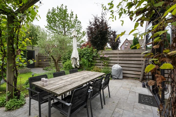 Foto 12 van Van Groningenhof 7