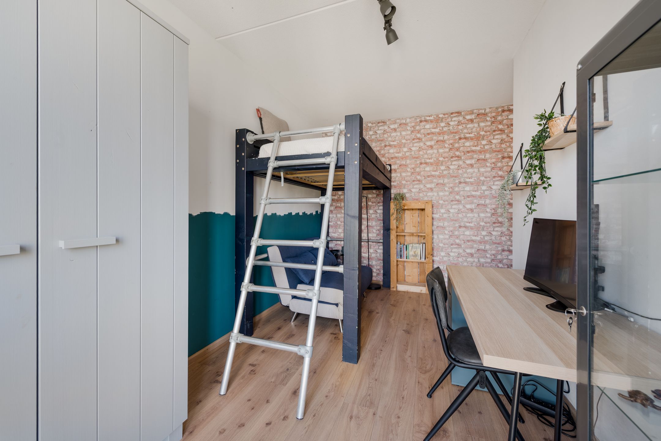 Foto 36 van Van Groningenhof 7