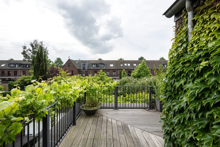 Foto 42 van Van Groningenhof 7