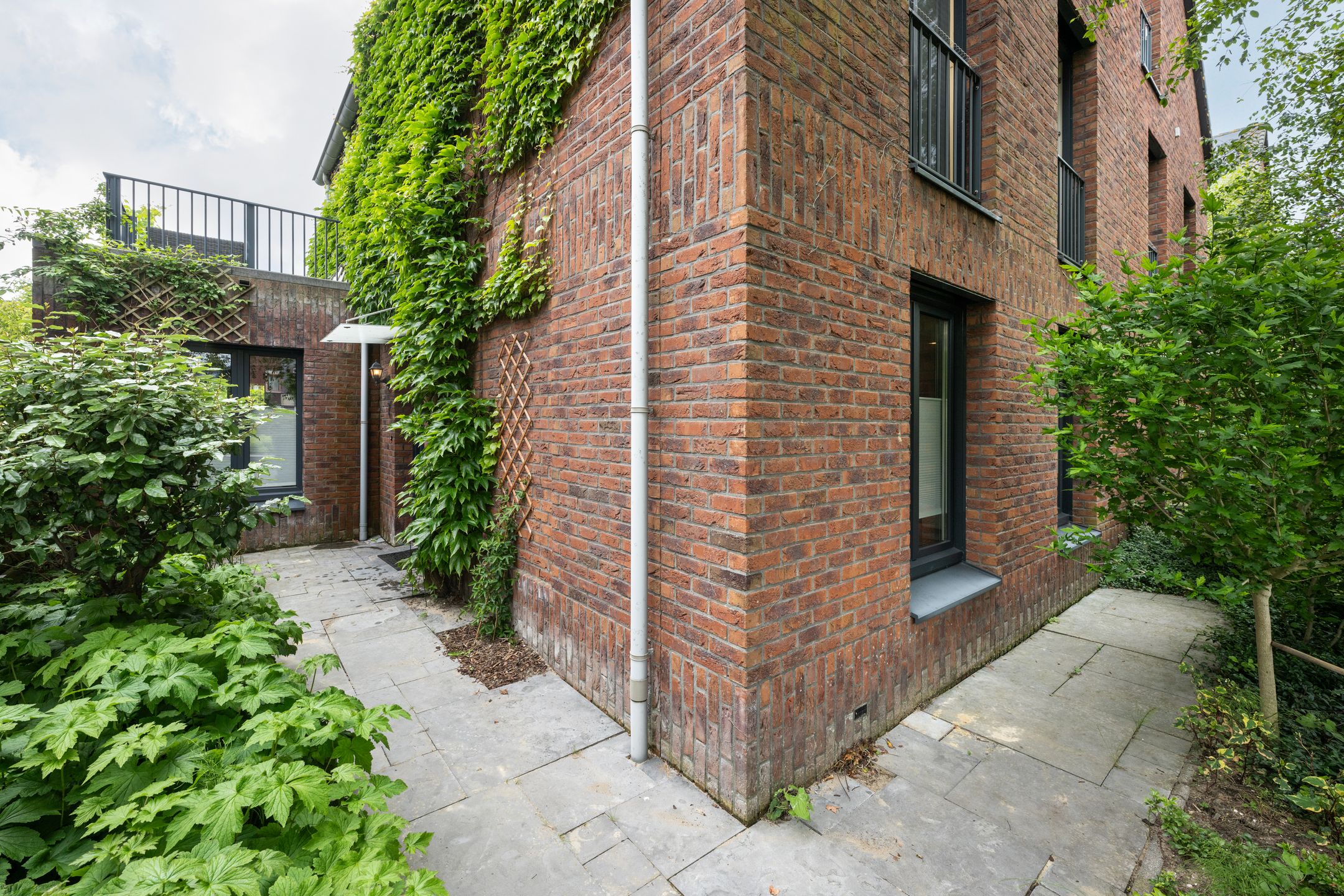 Foto 45 van Van Groningenhof 7