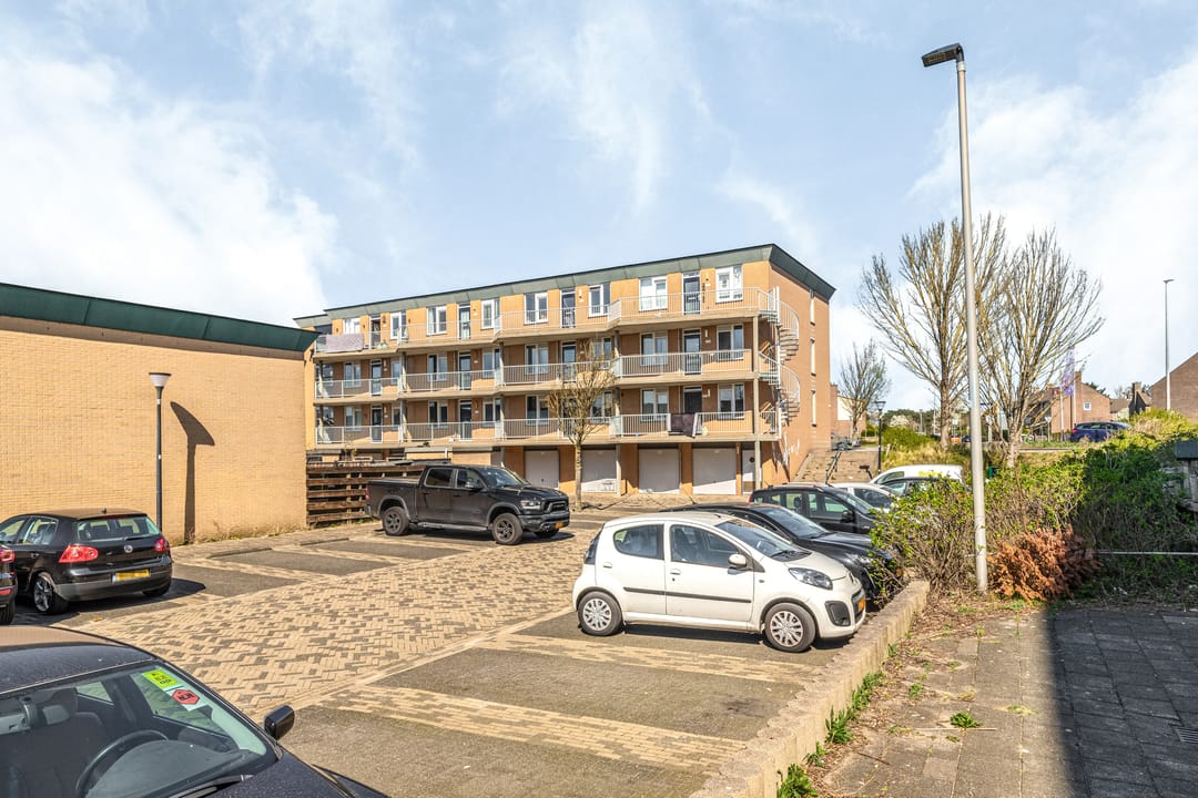 Foto 23 van van Lennepweg 141