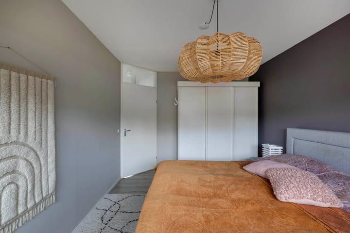 Foto 18 van Aambeeld 19