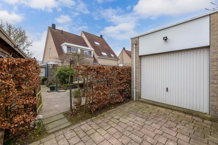 Foto 37 van Aambeeld 19