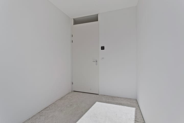 Photo 23 of Hagesteinstraat 63