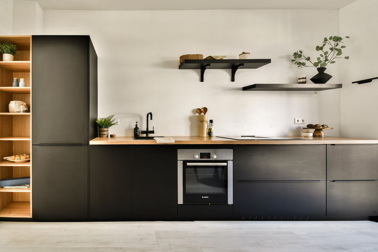 Photo 10 of John Franklinstraat 85-2