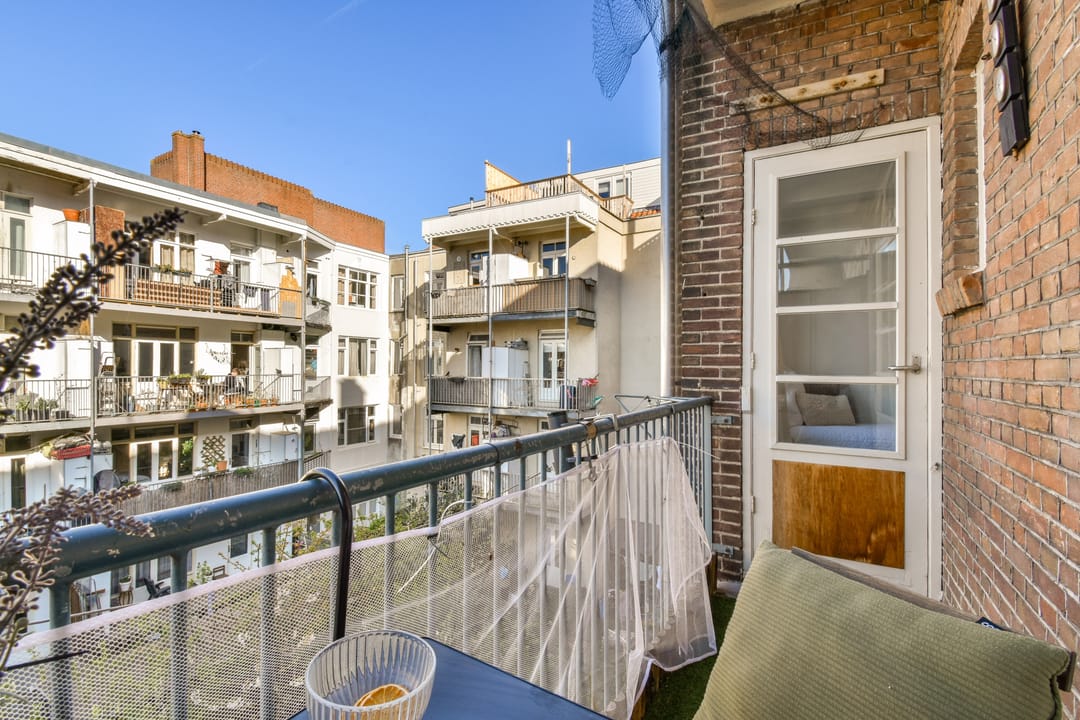 Photo 13 of John Franklinstraat 85-2